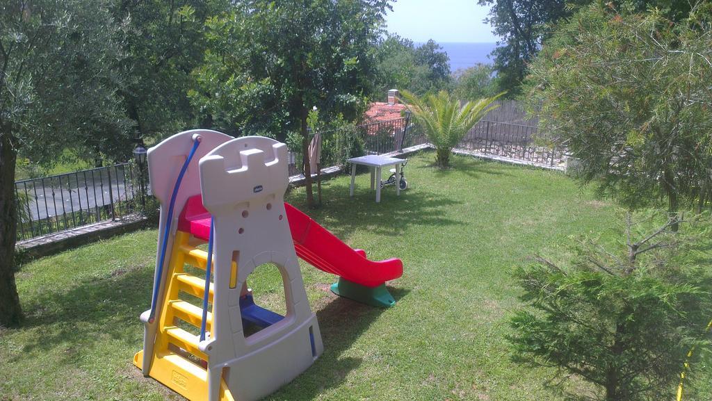 Holiday House Villa Neda Utjeha Quarto foto